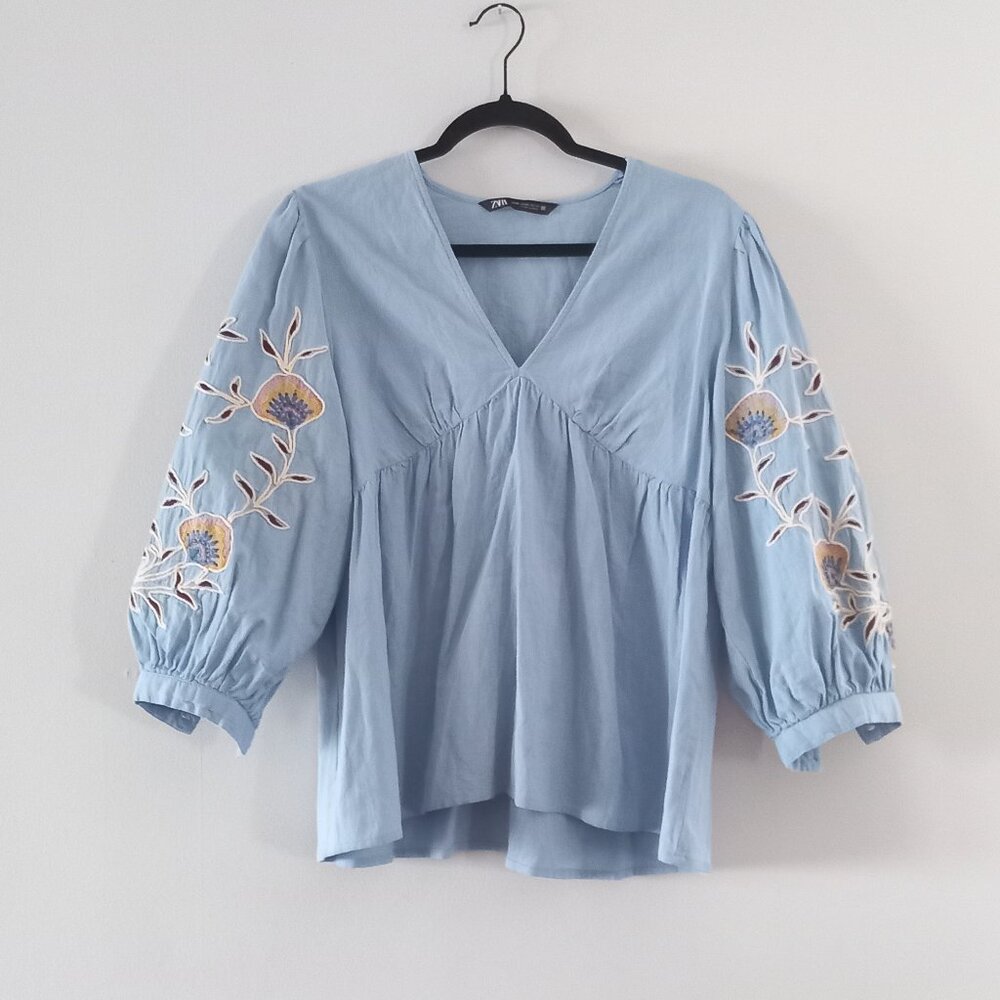 ZARA light blue peasant blouse with embroidered puff sleeves